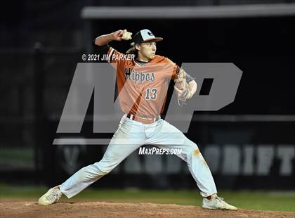 Thumbnail 3 in Hutto @ Vandegrift photogallery.