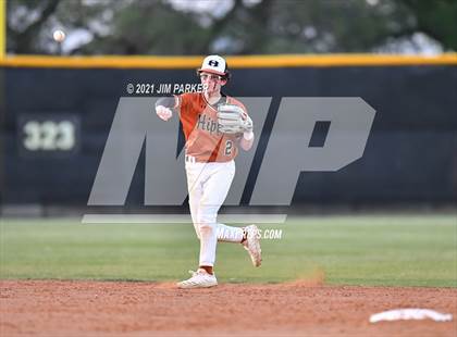 Thumbnail 3 in Hutto @ Vandegrift photogallery.