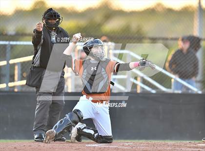 Thumbnail 2 in Hutto @ Vandegrift photogallery.