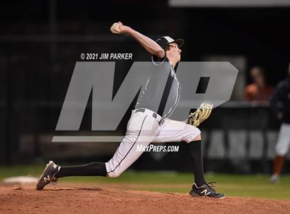 Thumbnail 3 in Hutto @ Vandegrift photogallery.