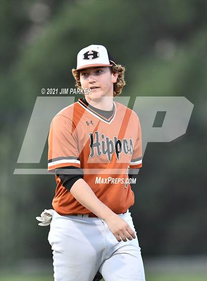 Thumbnail 1 in Hutto @ Vandegrift photogallery.
