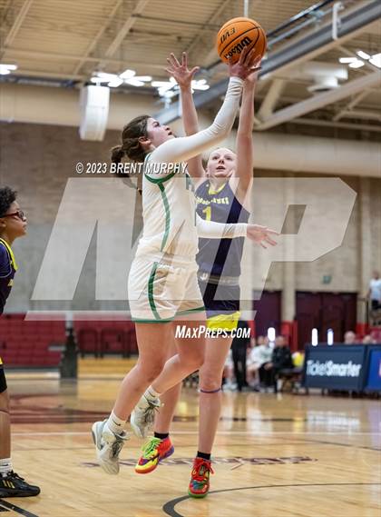Thumbnail 1 in Ellicott vs. St. Mary's (CHSAA 3A 3rd place game) photogallery.