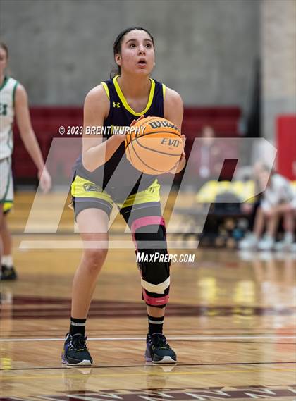 Thumbnail 1 in Ellicott vs. St. Mary's (CHSAA 3A 3rd place game) photogallery.