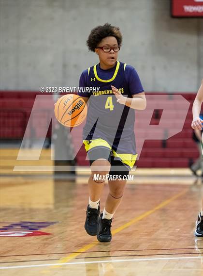 Thumbnail 1 in Ellicott vs. St. Mary's (CHSAA 3A 3rd place game) photogallery.