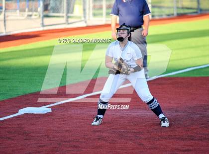 Thumbnail 1 in Independence @ Wylie East photogallery.
