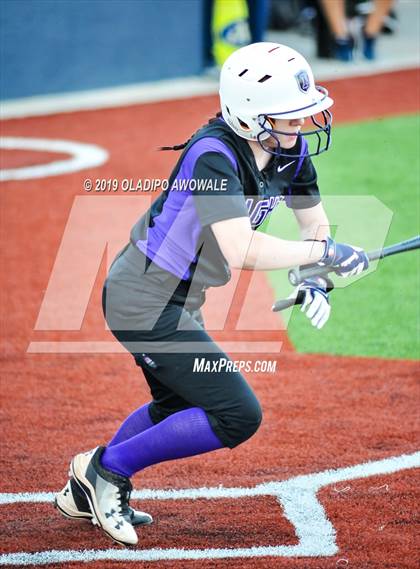 Thumbnail 1 in Independence @ Wylie East photogallery.