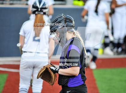 Thumbnail 3 in Independence @ Wylie East photogallery.