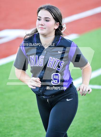 Thumbnail 2 in Independence @ Wylie East photogallery.