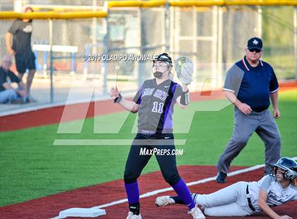 Thumbnail 3 in Independence @ Wylie East photogallery.