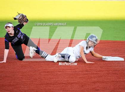 Thumbnail 3 in Independence @ Wylie East photogallery.