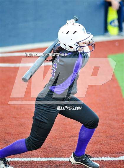 Thumbnail 3 in Independence @ Wylie East photogallery.