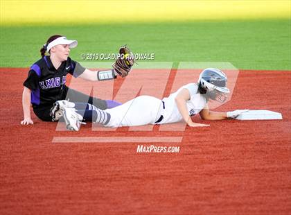 Thumbnail 2 in Independence @ Wylie East photogallery.