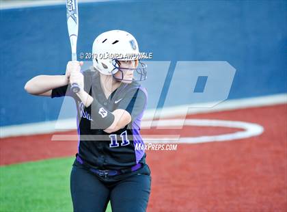 Thumbnail 3 in Independence @ Wylie East photogallery.