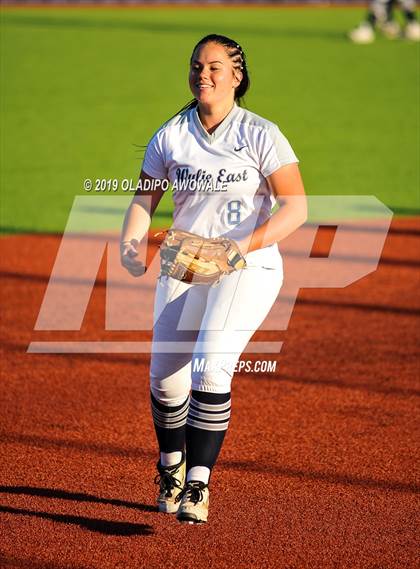 Thumbnail 3 in Independence @ Wylie East photogallery.