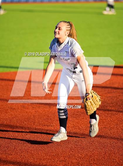 Thumbnail 3 in Independence @ Wylie East photogallery.