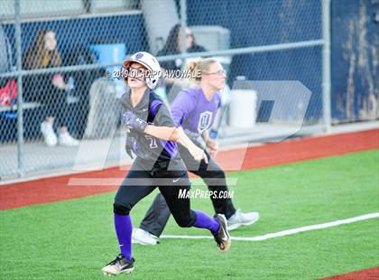 Thumbnail 2 in Independence @ Wylie East photogallery.