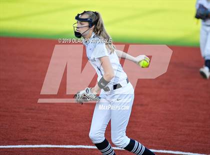 Thumbnail 3 in Independence @ Wylie East photogallery.