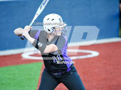 Thumbnail 1 in Independence @ Wylie East photogallery.
