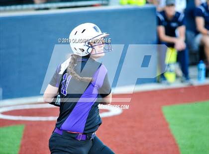 Thumbnail 2 in Independence @ Wylie East photogallery.