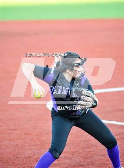 Thumbnail 1 in Independence @ Wylie East photogallery.