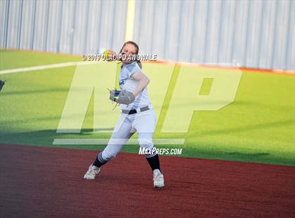 Thumbnail 3 in Independence @ Wylie East photogallery.