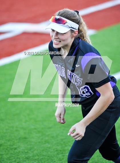 Thumbnail 2 in Independence @ Wylie East photogallery.