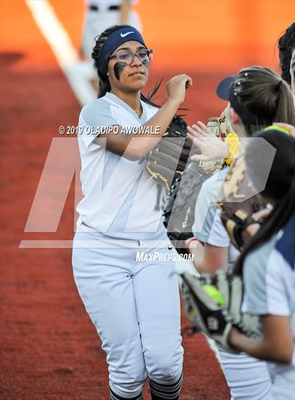 Thumbnail 3 in Independence @ Wylie East photogallery.
