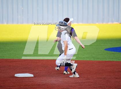 Thumbnail 3 in Independence @ Wylie East photogallery.