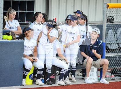 Thumbnail 2 in Independence @ Wylie East photogallery.