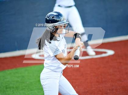 Thumbnail 2 in Independence @ Wylie East photogallery.