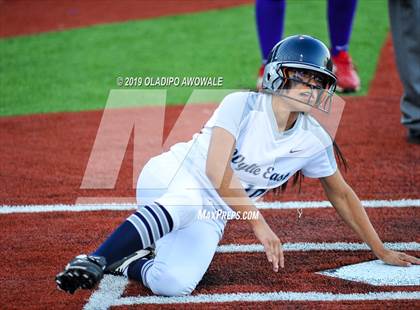 Thumbnail 3 in Independence @ Wylie East photogallery.