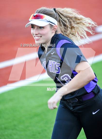 Thumbnail 3 in Independence @ Wylie East photogallery.