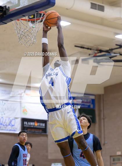 Thumbnail 2 in Destiny Christian Academy @ Bakersfield Christian (Meet in the Middle Classic) photogallery.