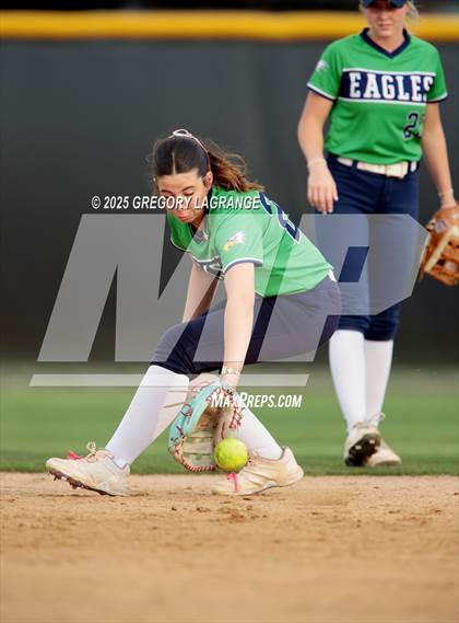 Thumbnail 2 in V.R. Eaton vs Keller Central photogallery.