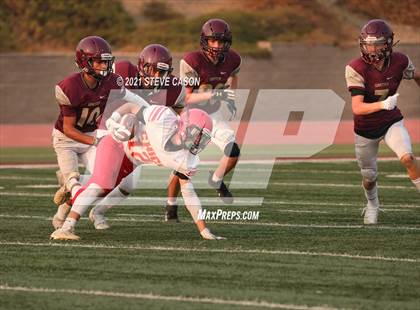 Thumbnail 2 in Chico vs. Whitney  photogallery.