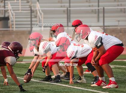 Thumbnail 2 in Chico vs. Whitney  photogallery.