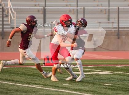 Thumbnail 3 in Chico vs. Whitney  photogallery.