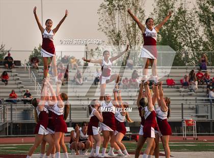 Thumbnail 3 in Chico vs. Whitney  photogallery.