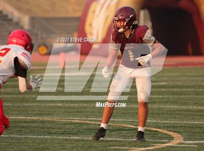 Thumbnail 2 in Chico vs. Whitney  photogallery.