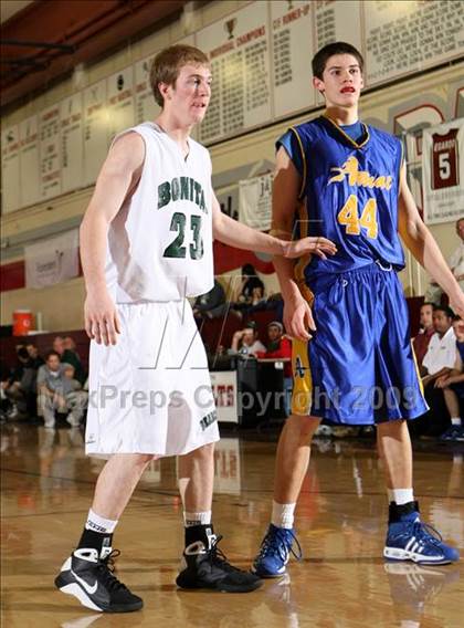 Thumbnail 1 in Bonita vs. Bishop Amat (Covina Christmas Classic) photogallery.