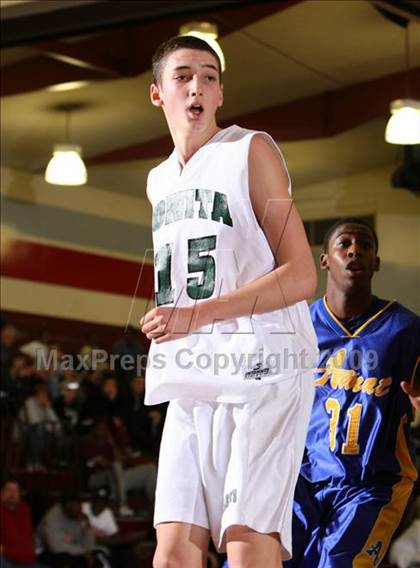 Thumbnail 2 in Bonita vs. Bishop Amat (Covina Christmas Classic) photogallery.