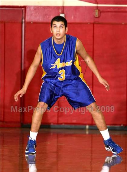 Thumbnail 2 in Bonita vs. Bishop Amat (Covina Christmas Classic) photogallery.