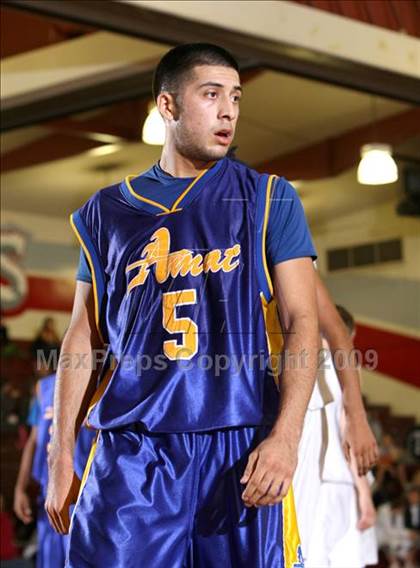 Thumbnail 3 in Bonita vs. Bishop Amat (Covina Christmas Classic) photogallery.