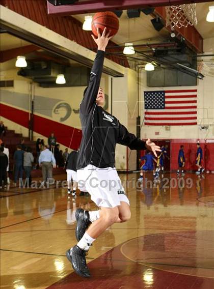 Thumbnail 3 in Bonita vs. Bishop Amat (Covina Christmas Classic) photogallery.