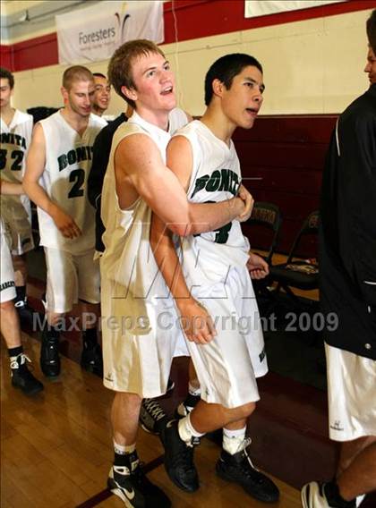 Thumbnail 1 in Bonita vs. Bishop Amat (Covina Christmas Classic) photogallery.