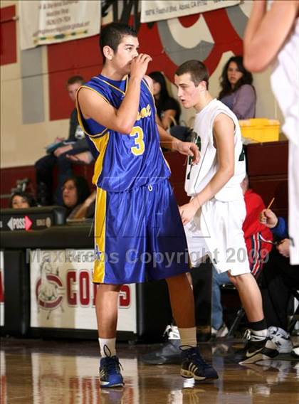 Thumbnail 2 in Bonita vs. Bishop Amat (Covina Christmas Classic) photogallery.