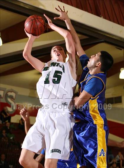 Thumbnail 1 in Bonita vs. Bishop Amat (Covina Christmas Classic) photogallery.