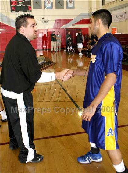 Thumbnail 3 in Bonita vs. Bishop Amat (Covina Christmas Classic) photogallery.