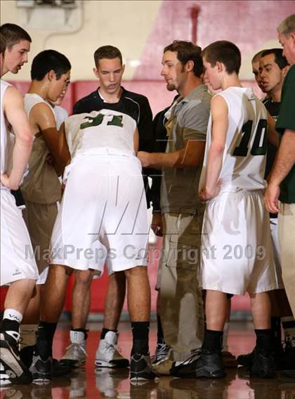 Thumbnail 1 in Bonita vs. Bishop Amat (Covina Christmas Classic) photogallery.