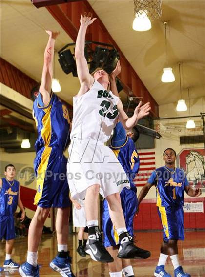 Thumbnail 3 in Bonita vs. Bishop Amat (Covina Christmas Classic) photogallery.